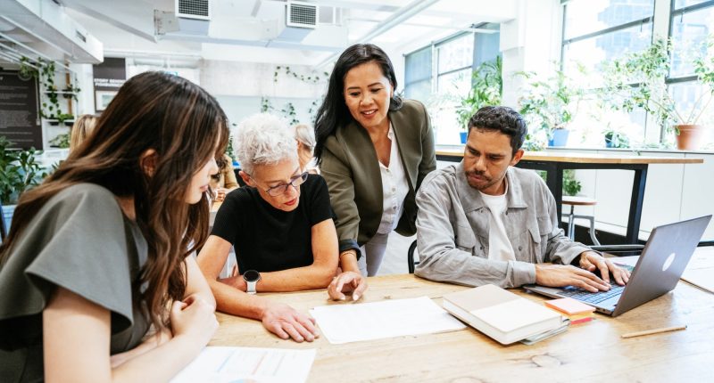 5 Generations, 1 Team — Heres How to Lead a Multigenerational Workforce