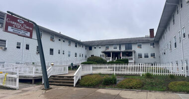 9 dead in fire at Massachusetts assisted living facility