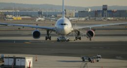 Alaska Airlines ground stop sparks travel chaos across the US