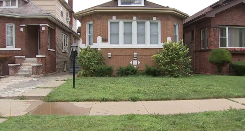 Alleged squatters move next-door to Illinois state Rep. Marcus Evans in Avalon Park, Chicago: 'Going to be calling the governor'