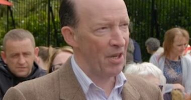 Antiques Roadshow expert Gordon Foster was floored by a 'gold dust' piece of silverware whose controversial history sends it 'into a different stratosphere of value'