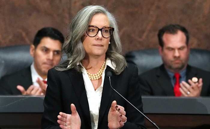 Arizona Democrats will bypass struggling state party in midterms, with key races on ballot