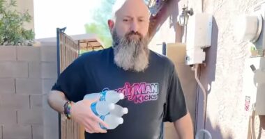Arizona homeowner fined by petty HOA for handing out water