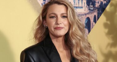 Blake Lively branded 'toxic diva' by expert over disastrous legal move