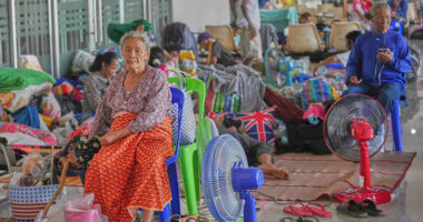 Cambodian and Thai leaders hold ceasefire talks in Malaysia as border violence enters fifth day