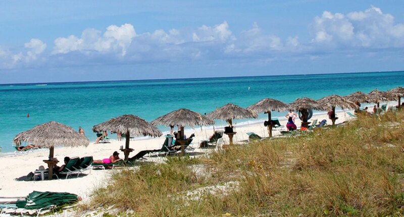 Caribbean police work to ID body found during search for missing American as nearby security guard was killed