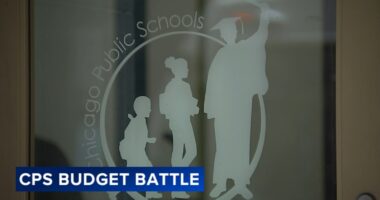 Chicago Teachers Union calls on Illinois to help as Chicago Public Schools faces $730M budget shortfall