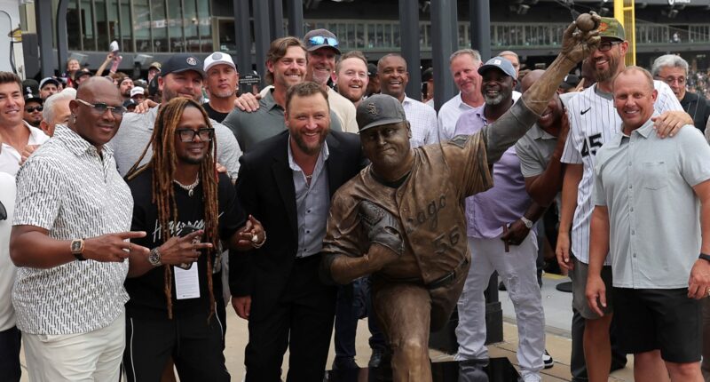 Chicago White Sox unveil statue of ace pitcher Mark Buehrle at Rate Field for 2005 World Series championship reunion weekend