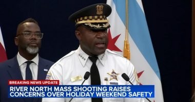 Chicago police, Mayor Brandon Johnson address safety concerns for July 4, 2025 weekend after River North mass shooting