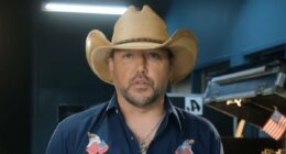 Country singer hit with backlash for poking fun at tech CEO affair