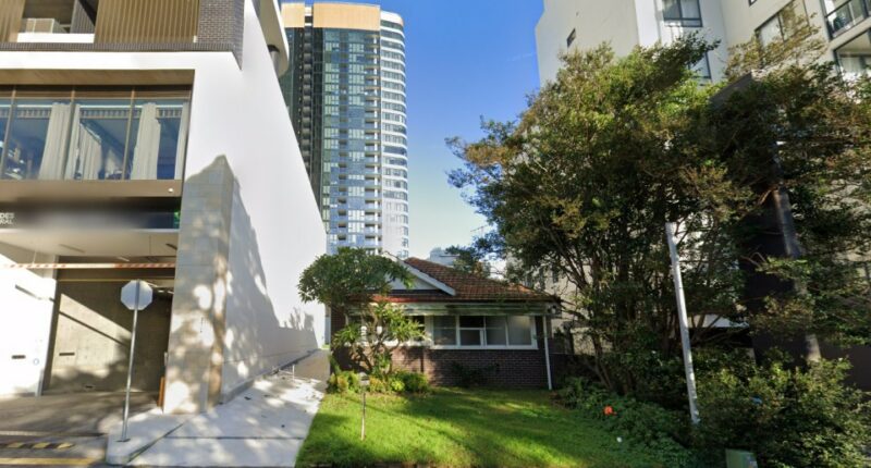 House with commercial zoning approval in Rhodes, NSW.