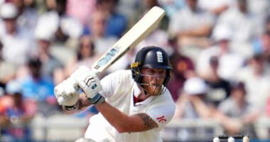 England captain Ben Stokes retires early on 66 not out against India