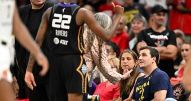 Fan in Caitlin Clark jersey ejected from Fever-Sun game