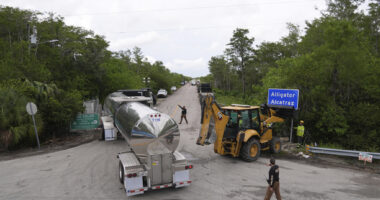Florida signs $245 million in contracts for 'Alligator Alcatraz.' Here's a look by the numbers