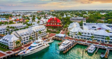 Florida tourist hotspot nearly becomes sanctuary city before leaders reverse ICE policy