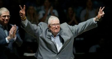 Frank Layden, beloved Jazz head coach and GM, dead at 93