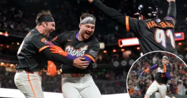 Giants' Patrick Bailey makes history with game-ending, inside-the-park home run
