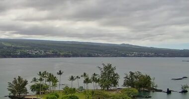 Hawaii under tsunami warning after massive earthquake shakes Russia