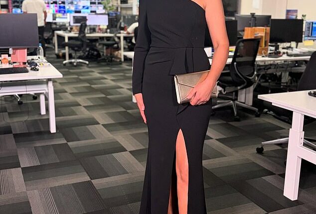 In a major shake up of New Zealand 's media landscape, Sky TV will buy Warner Brothers Discovery (WBD)'s free-to-air network for just one dollar. Former Newshub presenter Samantha Hayes will continue to present 'ThreeNews' under the new deal