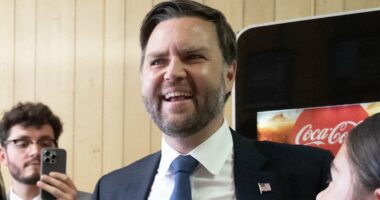 Inside JD Vance's secret visit to media mogul Rupert Murdoch's ranch