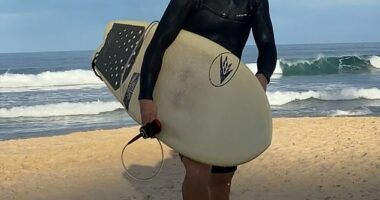 Young Kiwi tradie's, Johnny Konings (pictured) dream life on the Gold Coast has been shattered after a tragic surfing accident left him paralysed from the waist down