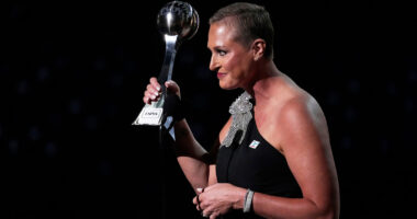 Katie Schumacher-Cawley honored Jimmy V Award for Perseverance at ESPYS for leading Penn State to NCAA title amid cancer battle