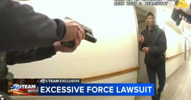 Lawsuit alleges Chicago police pattern of excessive force in officer-involved shootings; Timothy Glaze killed in Little Village