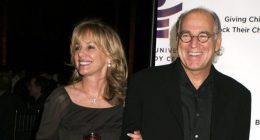 Musician Jimmy Buffett and wife Jane Slagsvol arrive for the New York University Child Study Center Gala at Cipriani in midtown on December 4, 2006 in New York City. (Photo by Donna Ward/Getty Images)