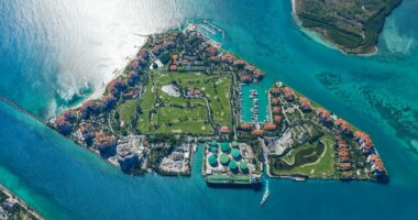 Life on 'tyrannical' millionaires' island