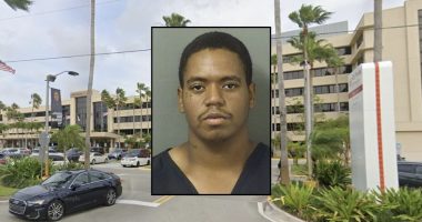 Man allegedly stabbed his ex-girlfriend 12 times in front of their children