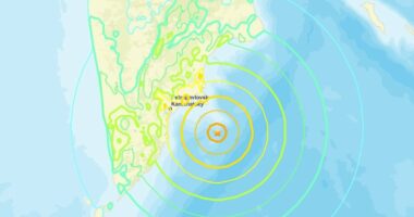 Millions of Americans under threat of tsunami