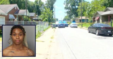 Mom shot child's dad in his home as their son watched: Cops