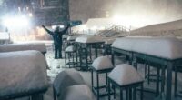 S﻿now resorts in NSW have been hit with a massive snow dump as ski enthusiasts gear up to hit the slopes during the school holidays. Falls Creek