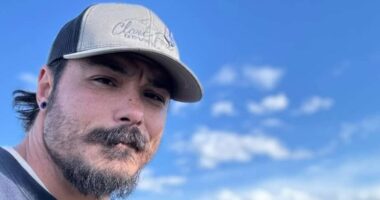 Nurse says she saw Travis Decker but cops didn't take her seriously