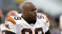 Oliver Gibson, former NFL defensive lineman, dead at 53