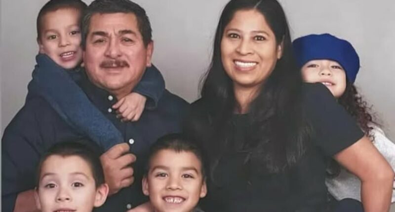Oregon mom, kids held for days after being detained at Canadian border