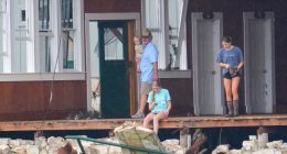 Risk of further floods in Texas during desperate search for missing as death toll tops 80