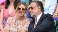 Russell Crowe's fiancée Britney Theriot flashes  diamond ring