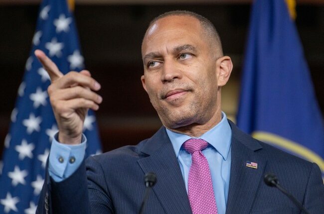Shocking New Report About What Far-Left Mamdani Allies Might Be Planning Against Jeffries, Other Dems