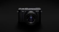 Sony is still stubborn about the size of its cameras