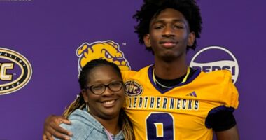 Springfield High's Newman commits to Western Illinois Football