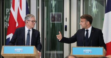 Keir Starmer and Emmanuel Macron at a joint press conference.