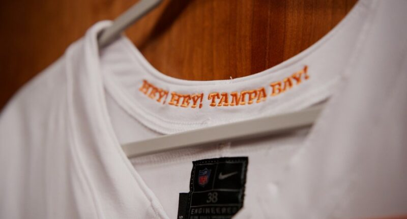 Tampa Bay Buccaneers bring back iconic jersey not seen in 5 decades