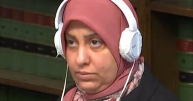 Teen describes moment her dad choked her in attempted 'honor killing'