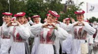 Thousands of voices unite in song at traditional choir festival celebrating Estonia's culture