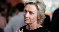 Top editor recalls chilling encounter with Epstein