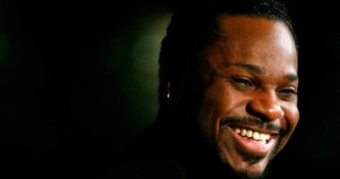 Tracee Ellis Ross, Jennifer Hudson, Magic Johnson and more react to death of Malcolm-Jamal Warner