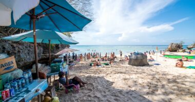 Traveller reveals what dreamy tourist hotspot is REALLY like