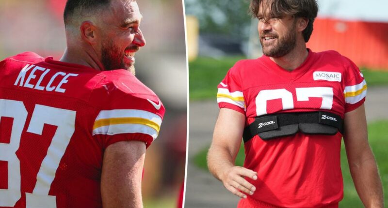 Travis Kelce debuts hair transformation at Chiefs training camp