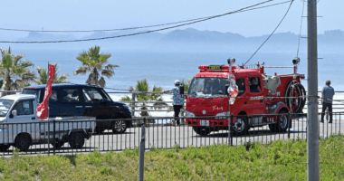 Tsunami waves arrive on Japan's coast after earthquake in Russia, triggering tsunami alerts for US West Coast